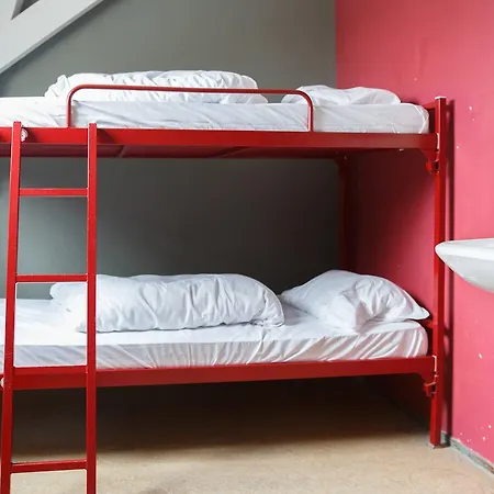 Hostal Shelter City Christian