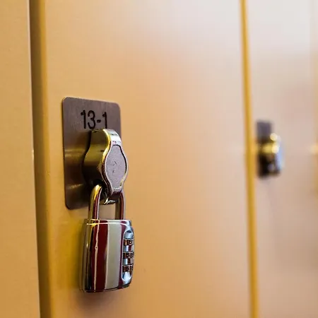 Shelter City Christian Albergue *